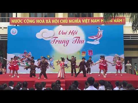 Trung Thu Cho Bé – Học sinh khối lớp 2 biểu diễn