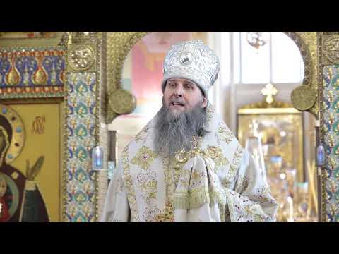 Митрополит Даниил в Рождественский сочельник совершил Литургию в Александро-Невском соборе