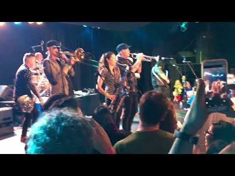 Five iron frenzy - you can’t handle this live @ the roxy