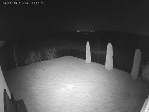 IP camera Longse LBH30SS500, 5Mp Sony Starvis, 2,8mm. Night video in complete darkness outdoors.