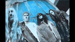 Kyuss - Gloria Lewis [HQ]