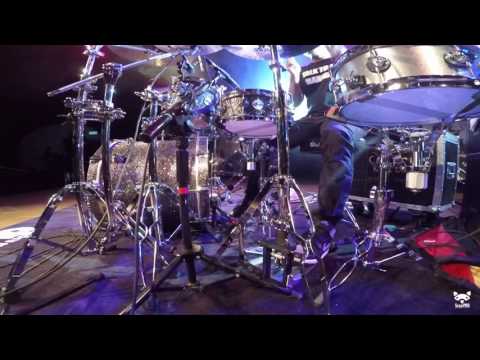 Tony Royster Jr drummer  Drum Solo !!!