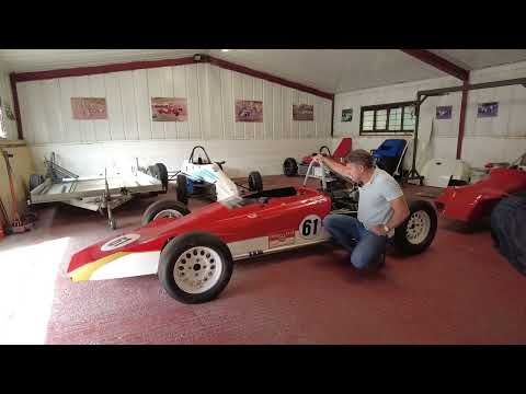 Walkaround Richard Tarling's iconic and freshly rebuilt Lotus 61 Historic Formula Ford 1600