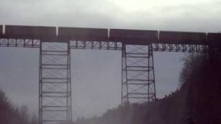 preview picture of video 'Norfolk Southern Crossing Genessee River at Letchworth State Park'