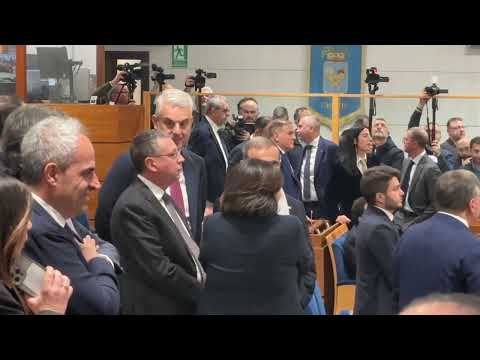 Campania, prima seduta per il nuovo Consiglio regionale: Massimiliano Manfredi eletto presidente