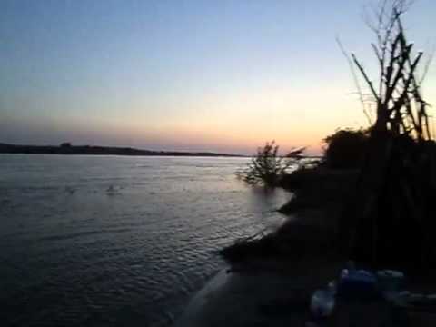 2012.04.30-2012.05.01 Oltenita-Calarasi. Pe Dunare cu caiacul - clip 2