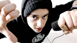 Erik - Svet je moj (ft. Trkaj) Lyrics~Besedilo!