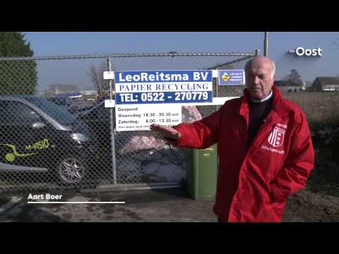 Vandalen besmeuren terrein en auto's in IJsselmuiden met frituurvet van IJVV