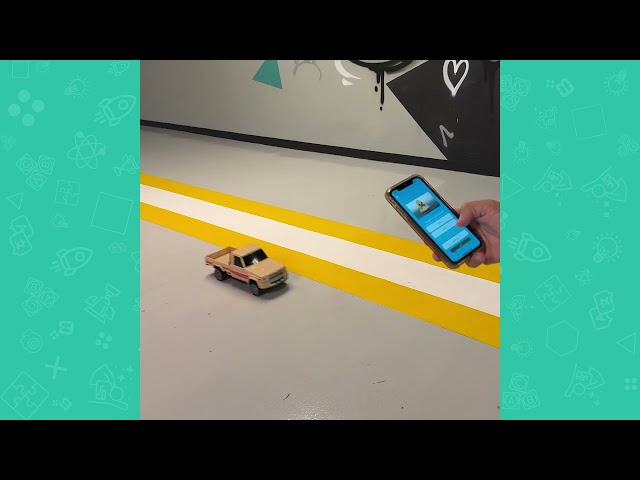 سيارة جيب تفاعلية تعليمية