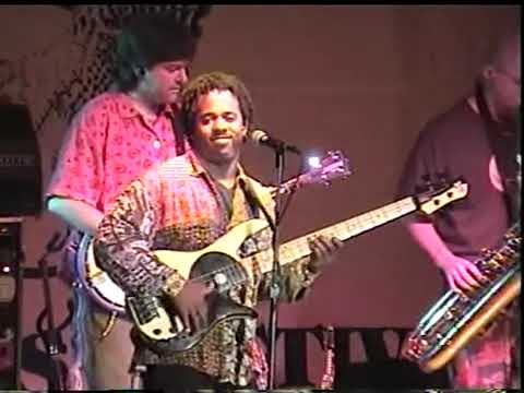 Victor Wooten w/Bela Fleck & The Flecktones - Winterhawk Greyfox Bluegrass Festival 98