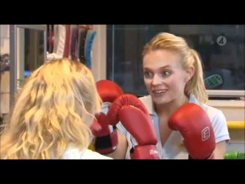 Josefine Bornebusch, Välkommen Åter!