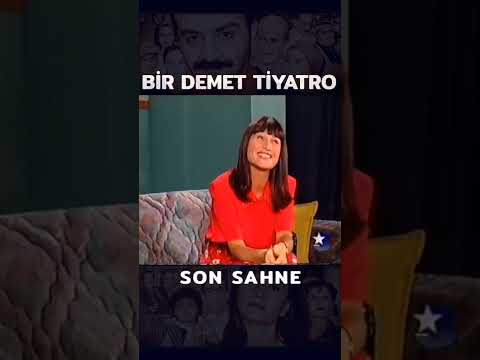 Bir demet tiyatro son sahnesi