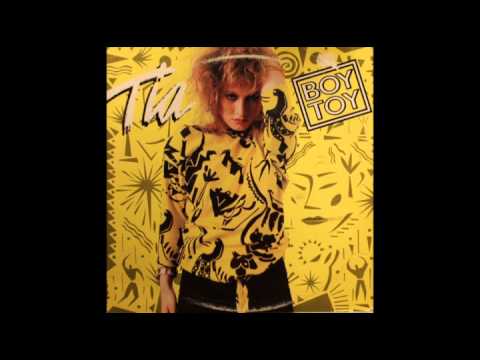 Tia / Boy Toy