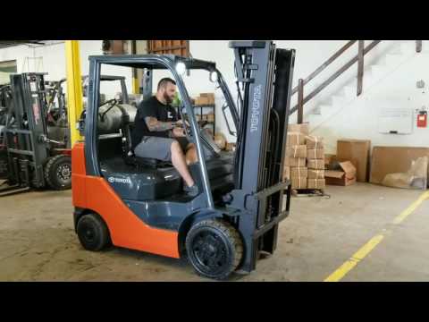 Toyota 8FGCU25 Running & Operating