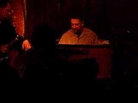 Mike LeDonne Quartet:organ solo1- last 1m 52sec