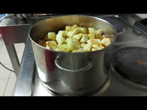 Mus jabłkowy i trochę o tym co się dzieje