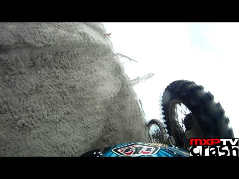 CRASH: Thunder In The Sand Run-In