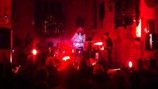 tom the lion - yield (live at old st pancras church)