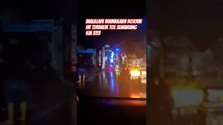 Download lagu Laka Bus Haryanto Terguling di tol Semarang. #shorts mp3