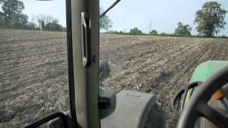 preview picture of video 'John Deere 6430 cambridge rolling Oil seed rape'