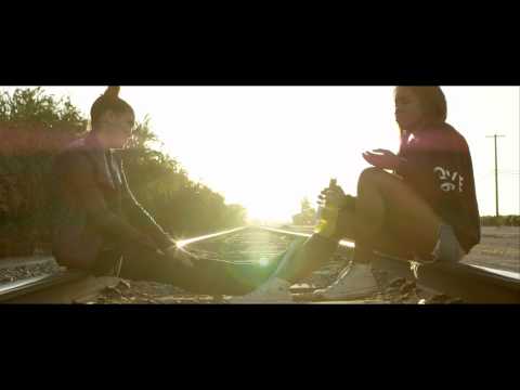 A Girl Like Grace (Clip 'The Promise')