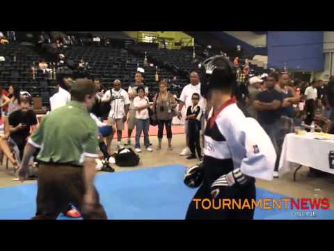 Chad Canon vs Peter Chartouni at Gator Nationals 2011