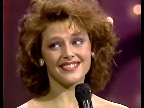 Miss Universe 1990 - Mona Grudt (Norway) Good Quality