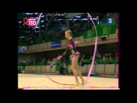 Emilie BOHN ruban - 2006 Championnats de France EF