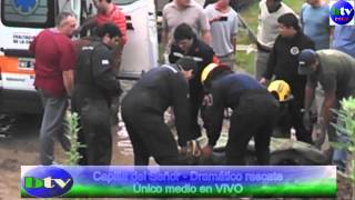 preview picture of video 'Dramático rescate de un obrero atrapado en un derrumbe'