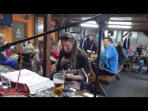 Mávej - Rovnou tady rovnou