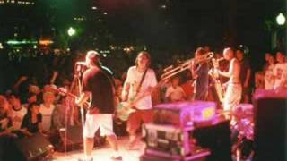 LESS THAN JAKE: Happyman/9th at Pines (Live 1997)