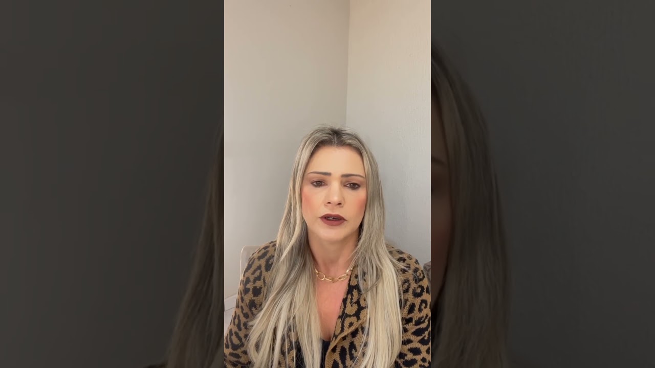 ADVOGADA PARA HOMENS