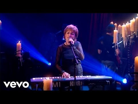 The Cranberries - Ode To My Family Live From Vicar Street