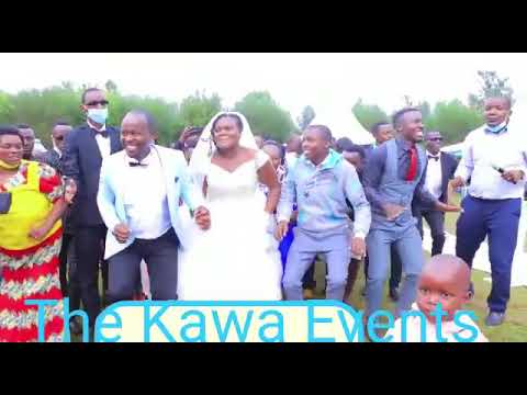 Ekio Nkiekio -The Best Wedding Dance  By The Kawas' On Their Wedding