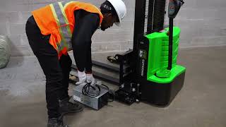 SST15G Electric Pallet Stacker – 3.5m Lifting Height | 1500kg