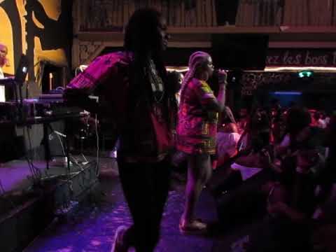 Snoti live Performance (Wanna be & L.O.V.E)