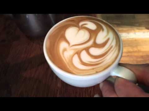 ラテアート研修 (Latte art Training)