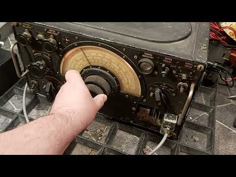 WW2 RAF Military Radio R1155A HF RECEIVER