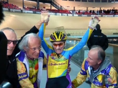 102-year-old man bikes 17 miles