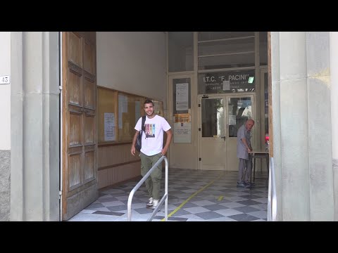 Maturità al via: in 2400 hanno affrontato la prima prova