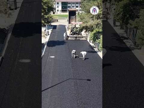 Sıcak asfalt serim çalışmalarımız aralıksız devam ediyor. 06.08.2026
