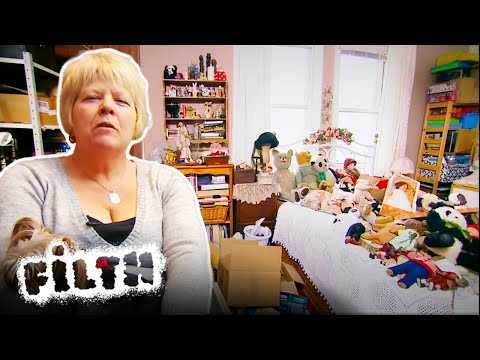 The 57 Year Old Who Refuses to Clean Her Flat | Hoarders | Filth