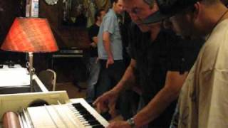 Video thumbnail for Mellotron M4000 Demo Hollywood by Sutterjack