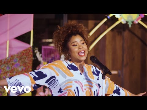 Vanessa Reynauld - Balik Kampung (Music Video)