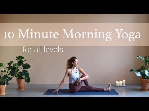 Rise And Shine Yoga Flow | 10 Min Morning Wake Up Yoga