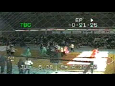 Os Tangarás-Invernada Juvenil-Entrada