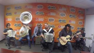 Soldado Latinoamericano | Grupo Voz de Mando | 93.9 pa&#39; la banda