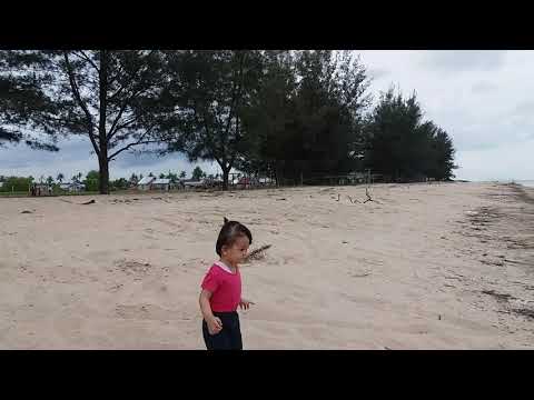Afifah - Suasana pantai kahona no 1