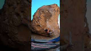Video thumbnail de Slave to the Grind, V9. Happy Boulders