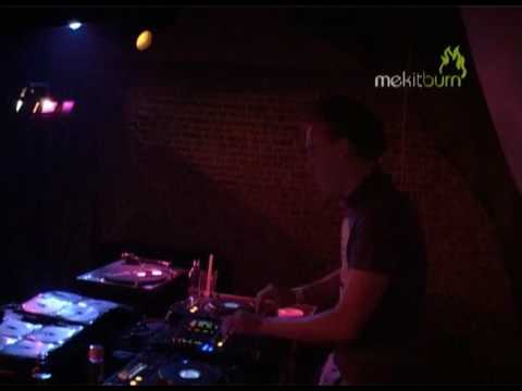 DJ Prinz at Mekitburn festival 2009 (1)